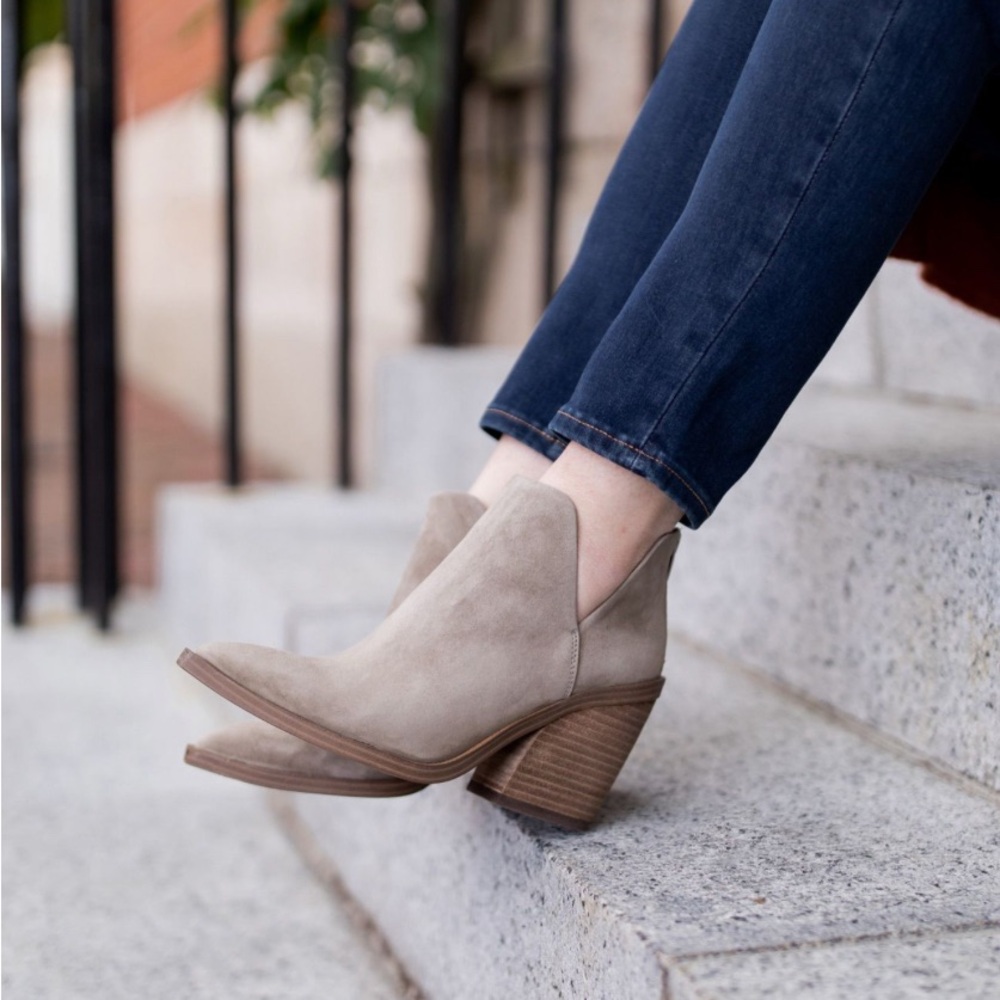 Vince Camuto Taupe Gigietta Ankle Booties